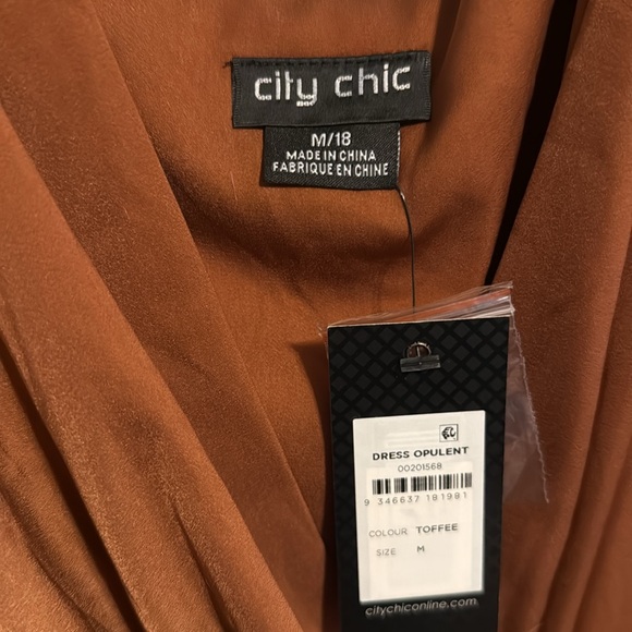 NWT City Chic Dress Opulent in Toffee Size 18 - Picture 6 of 7